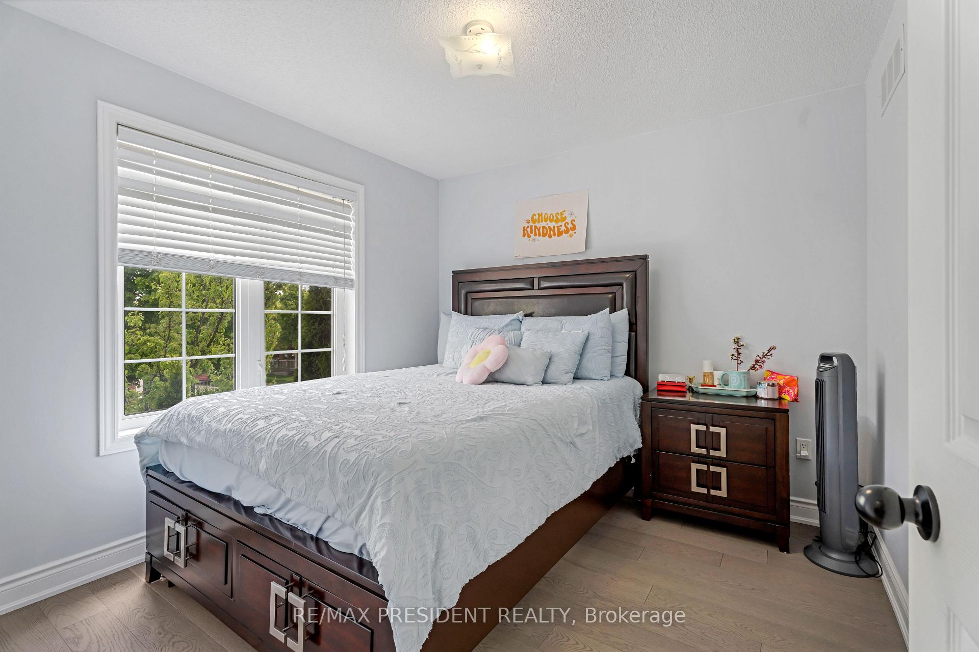 Photo 20 of 5209 Danielle Drive, Burlington, Orchard — HOMEH
