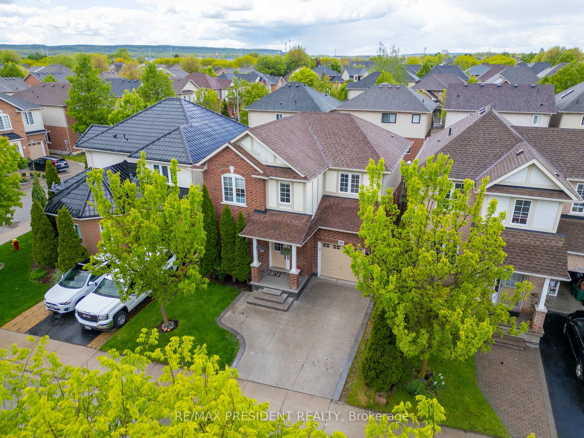 Photo 33 of 5209 Danielle Drive, Burlington, Orchard — HOMEH