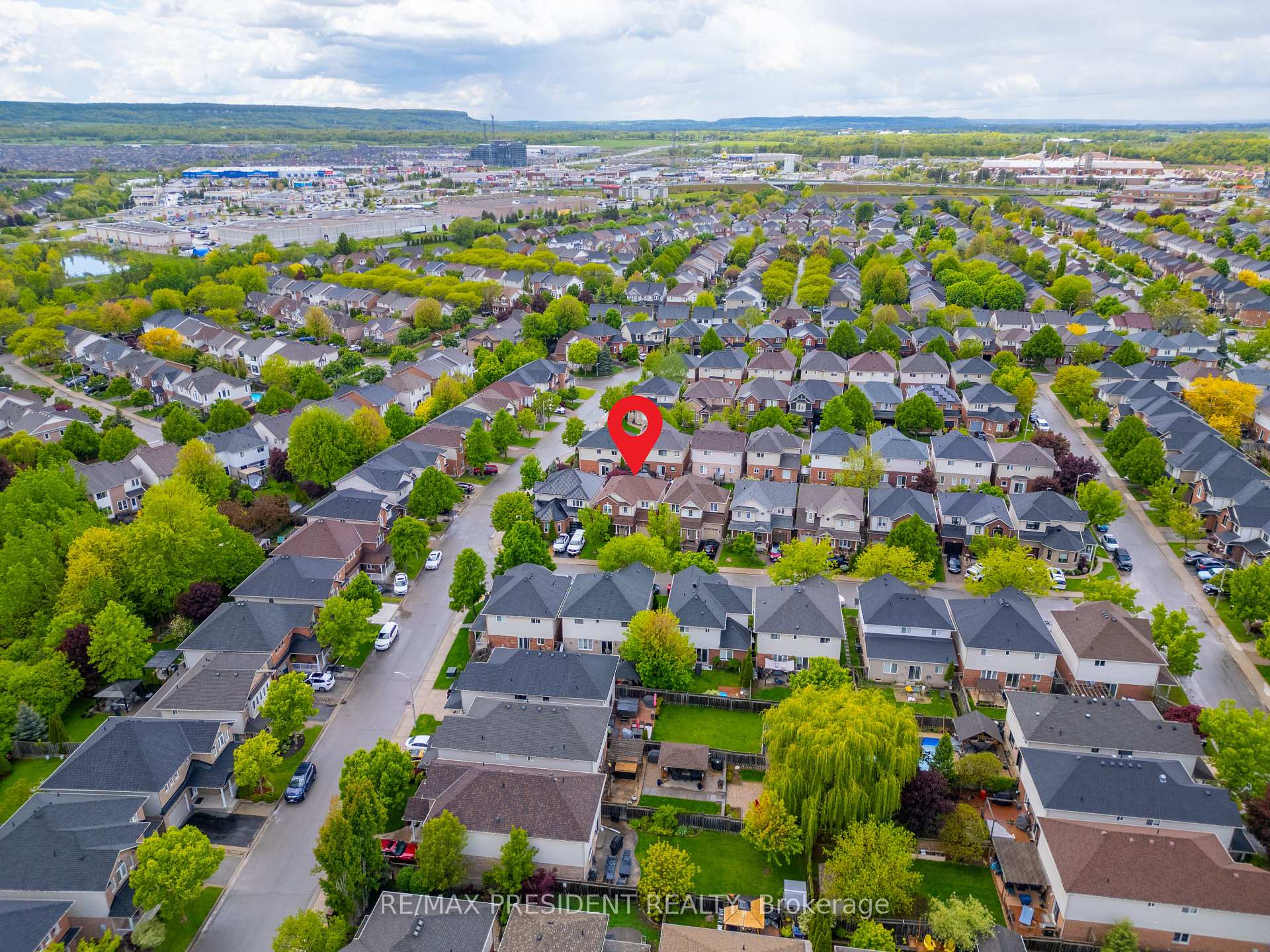 Photo 39 of 5209 Danielle Drive, Burlington, Orchard — HOMEH