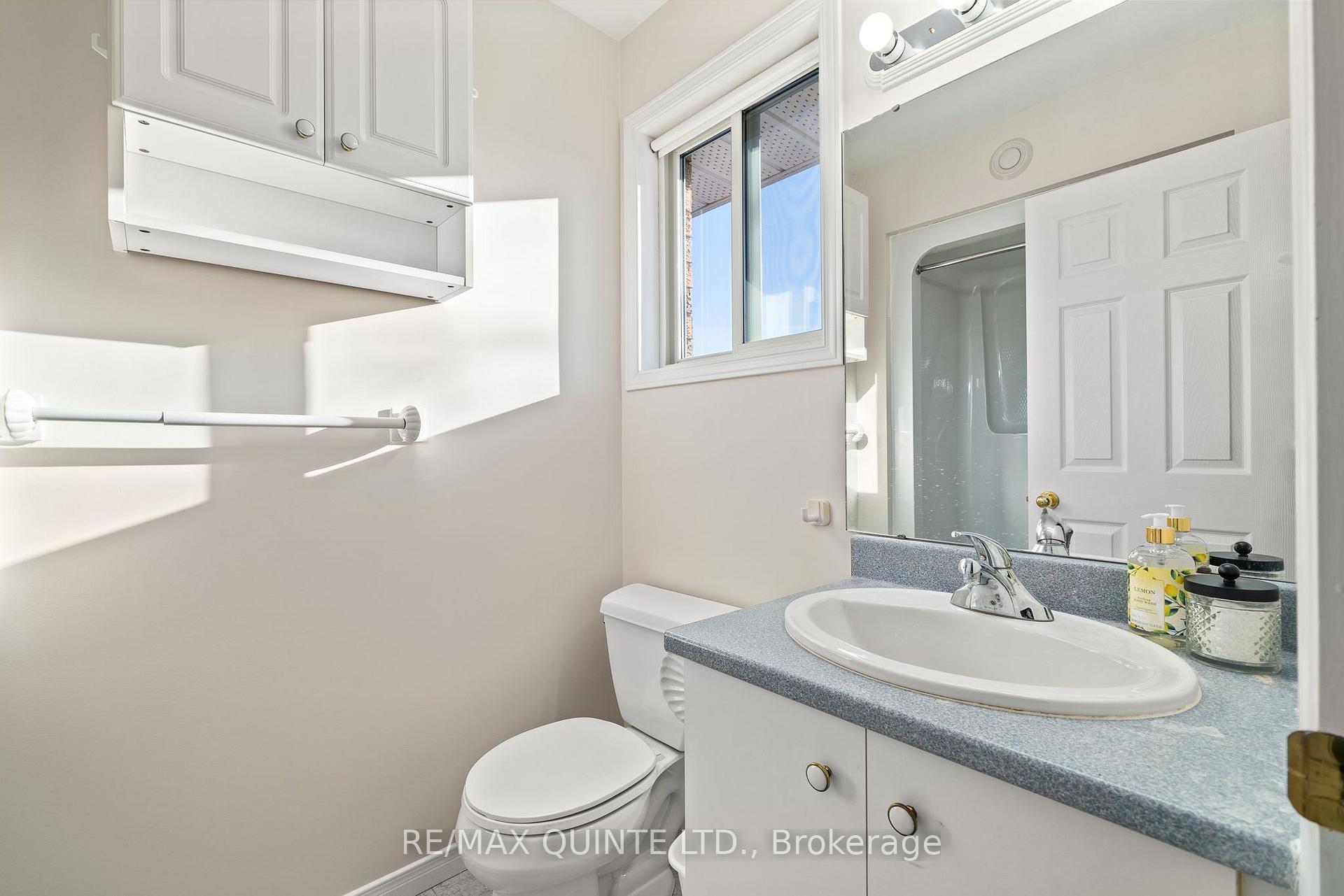 Photo 19 of 15 Sumac Terrace, Belleville, Belleville Ward — HOMEH