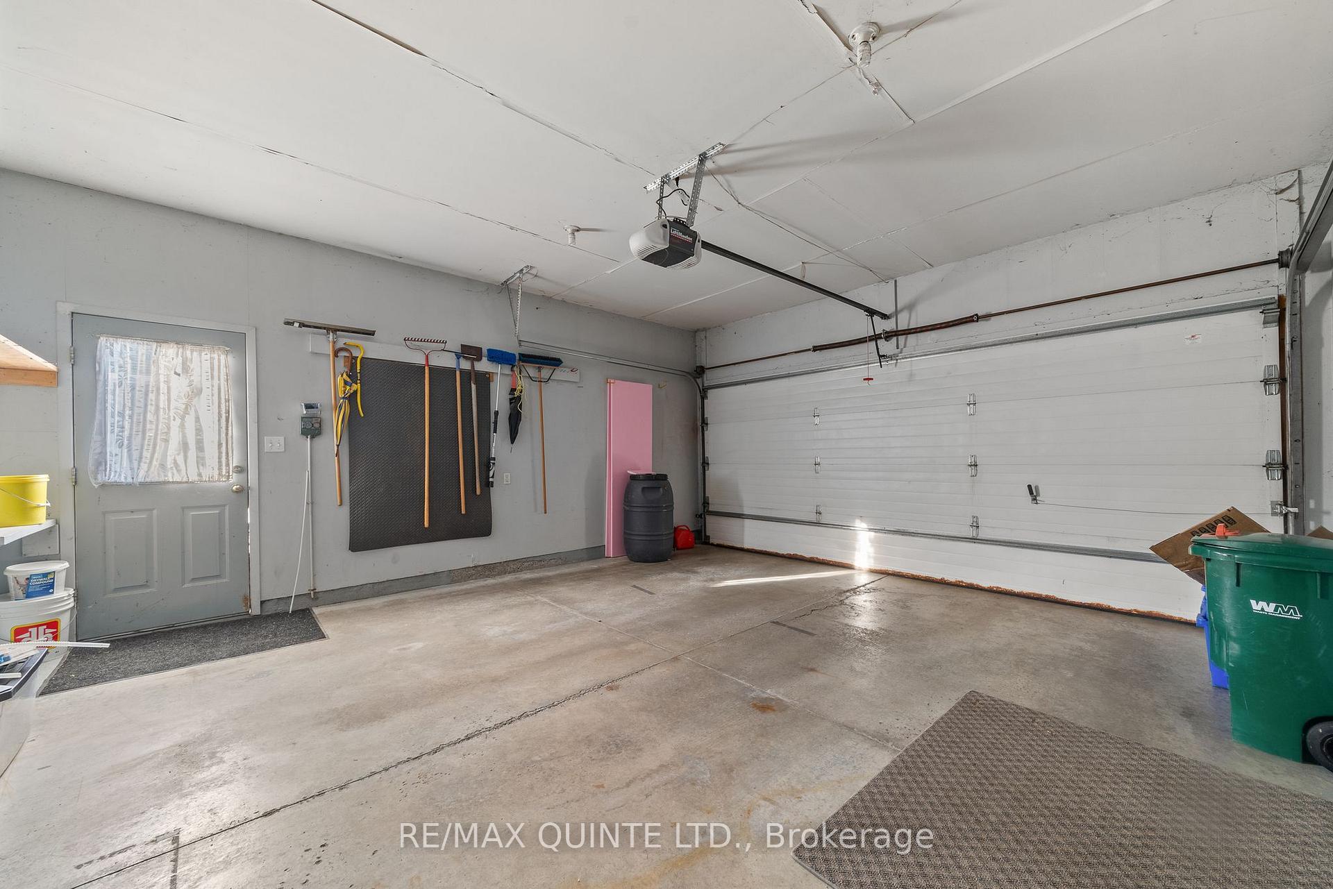 Photo 28 of 15 Sumac Terrace, Belleville, Belleville Ward — HOMEH