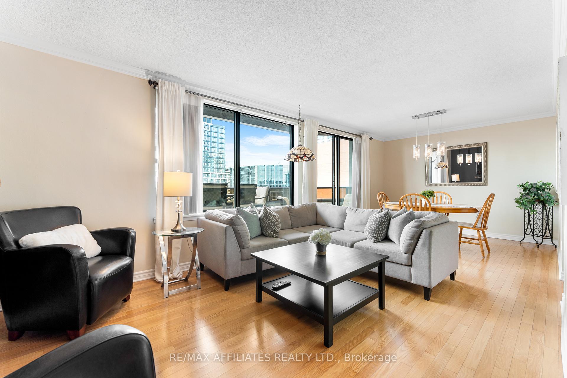 Photo 11 of Unit PH-2301, 470 Laurier Avenue, Ottawa, Ottawa Centre — HOMEH