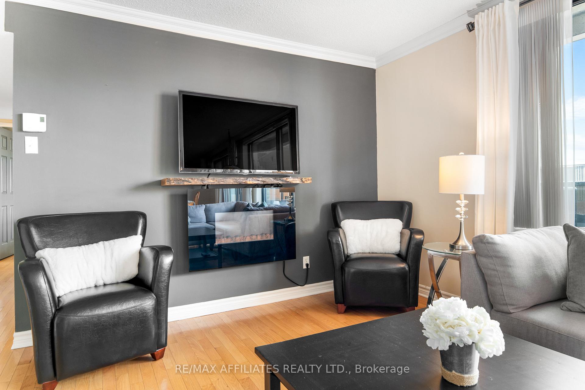 Photo 20 of Unit PH-2301, 470 Laurier Avenue, Ottawa, Ottawa Centre — HOMEH