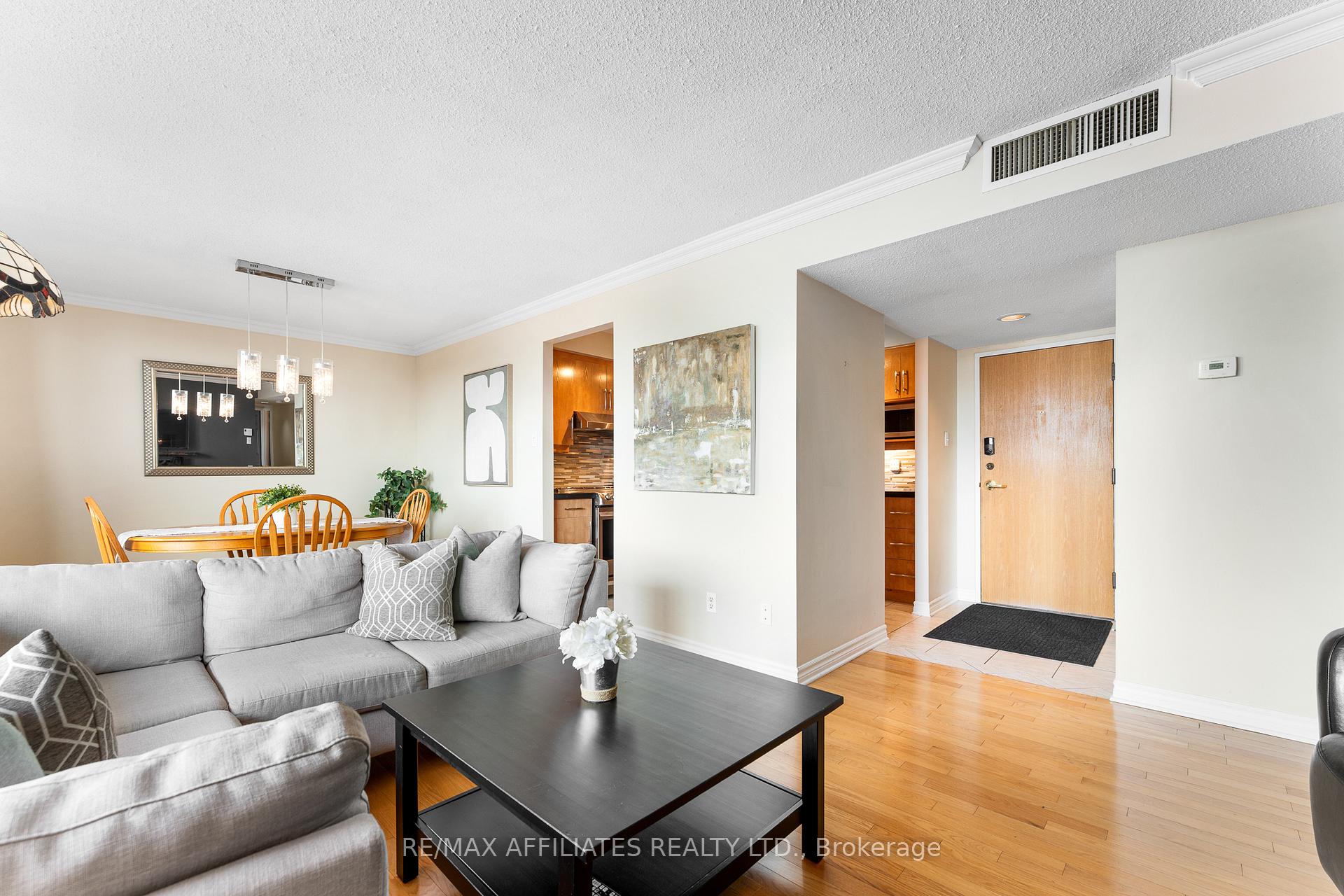 Photo 6 of Unit PH-2301, 470 Laurier Avenue, Ottawa, Ottawa Centre — HOMEH