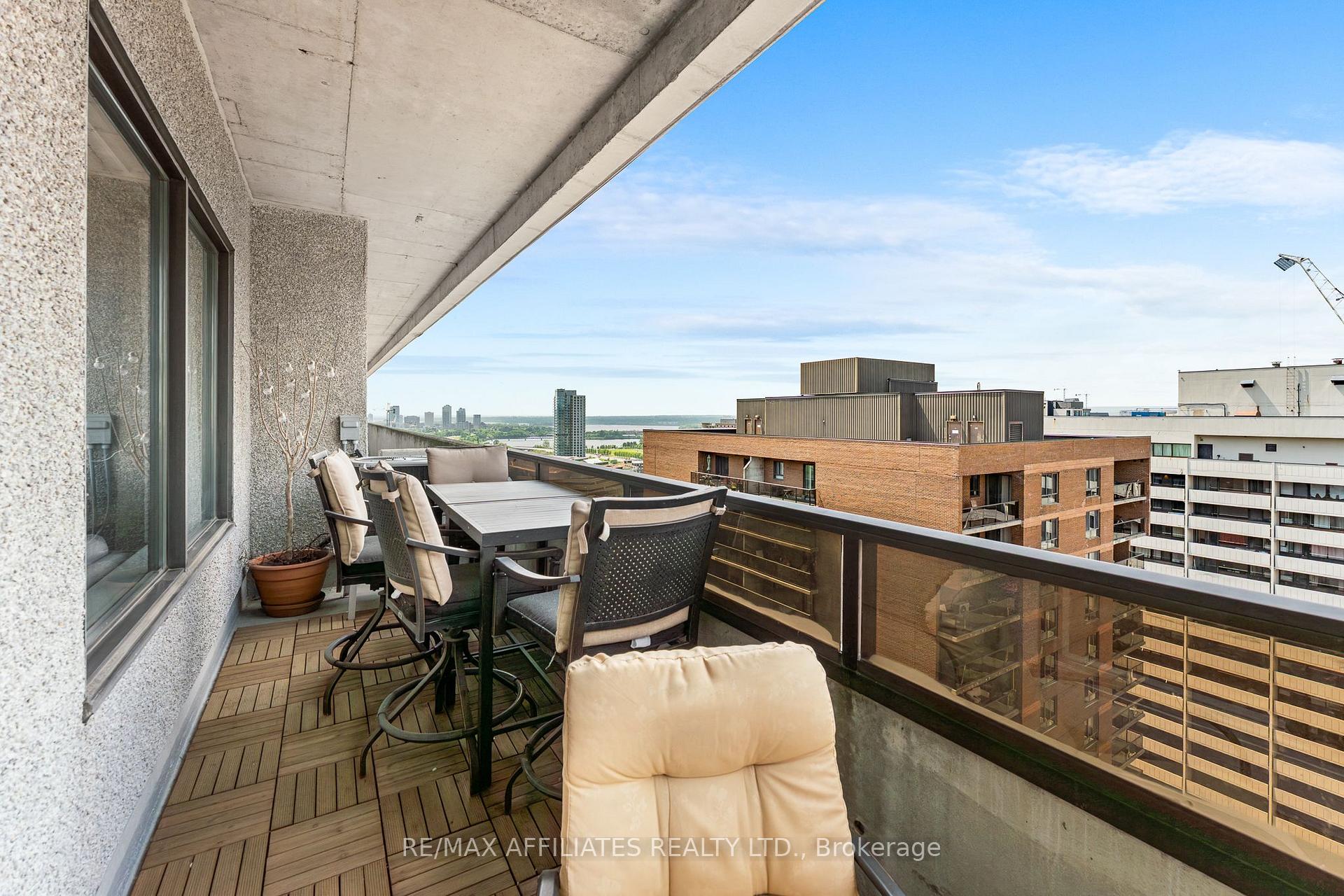 Photo 27 of Unit PH-2301, 470 Laurier Avenue, Ottawa, Ottawa Centre — HOMEH