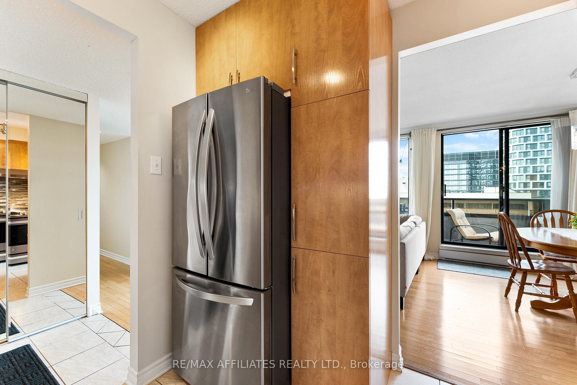 Photo 21 of Unit PH-2301, 470 Laurier Avenue, Ottawa, Ottawa Centre — HOMEH