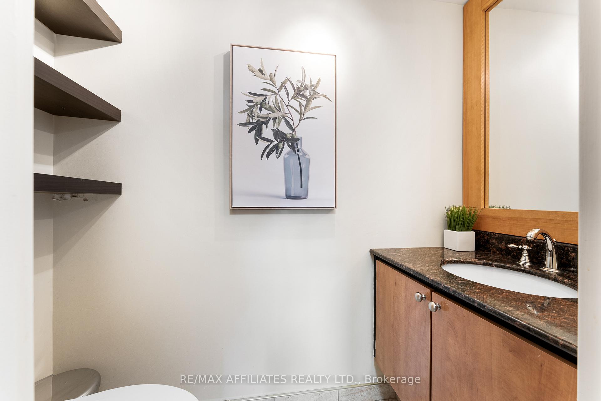 Photo 16 of Unit PH-2301, 470 Laurier Avenue, Ottawa, Ottawa Centre — HOMEH