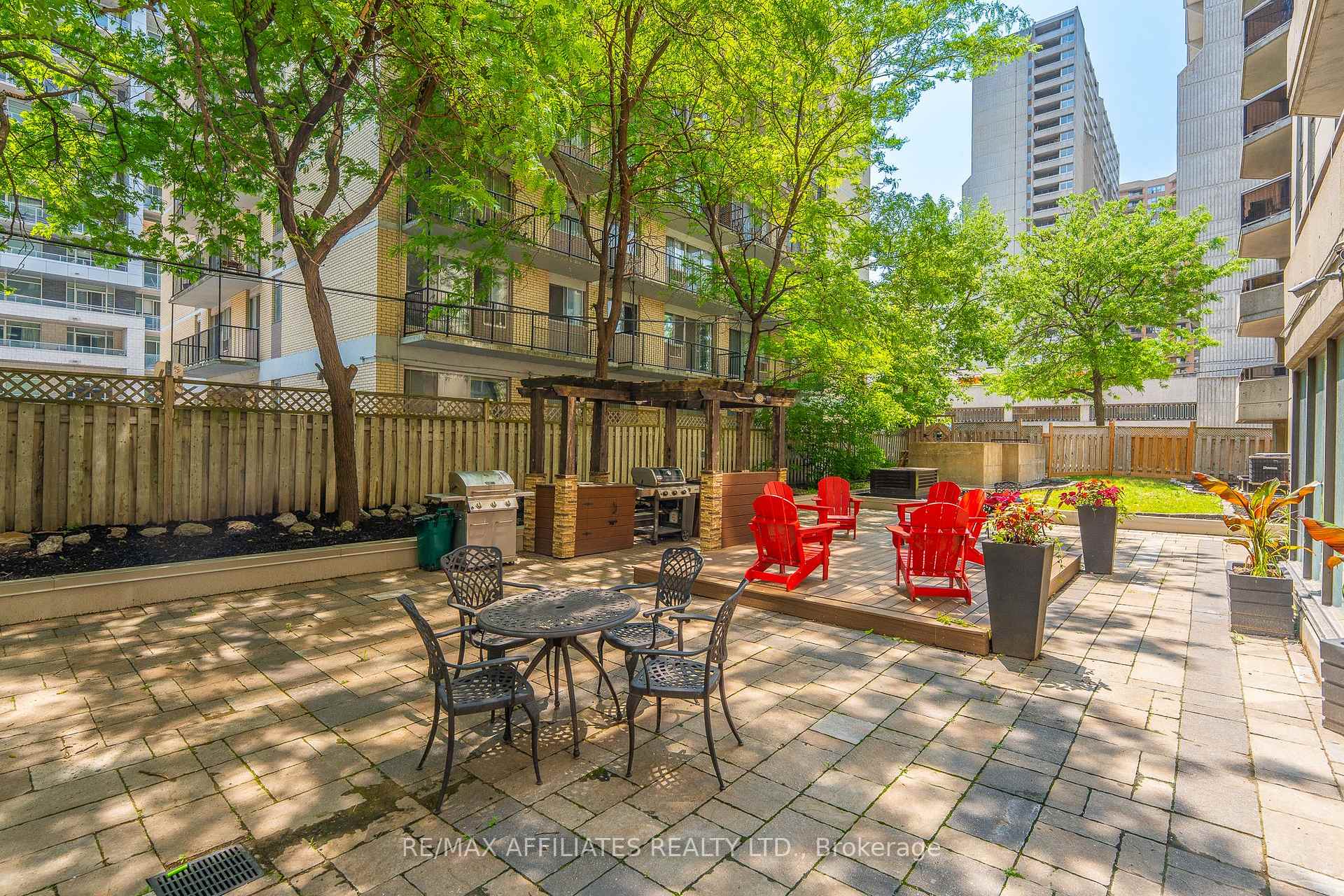 Photo 41 of Unit PH-2301, 470 Laurier Avenue, Ottawa, Ottawa Centre — HOMEH