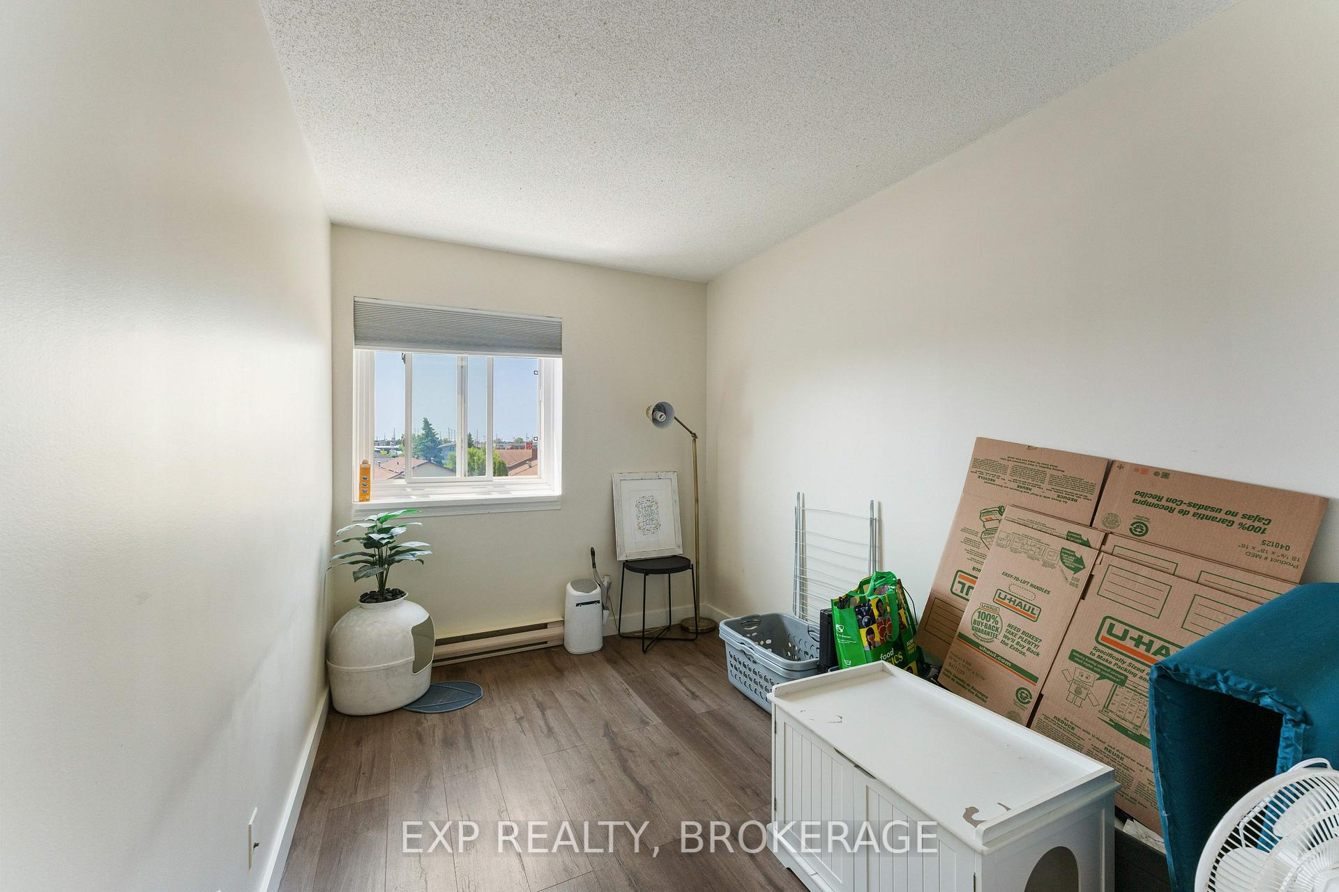 Photo 30 of Unit 401, 649 Davis Drive, Kingston, East Gardiners Rd — HOMEH