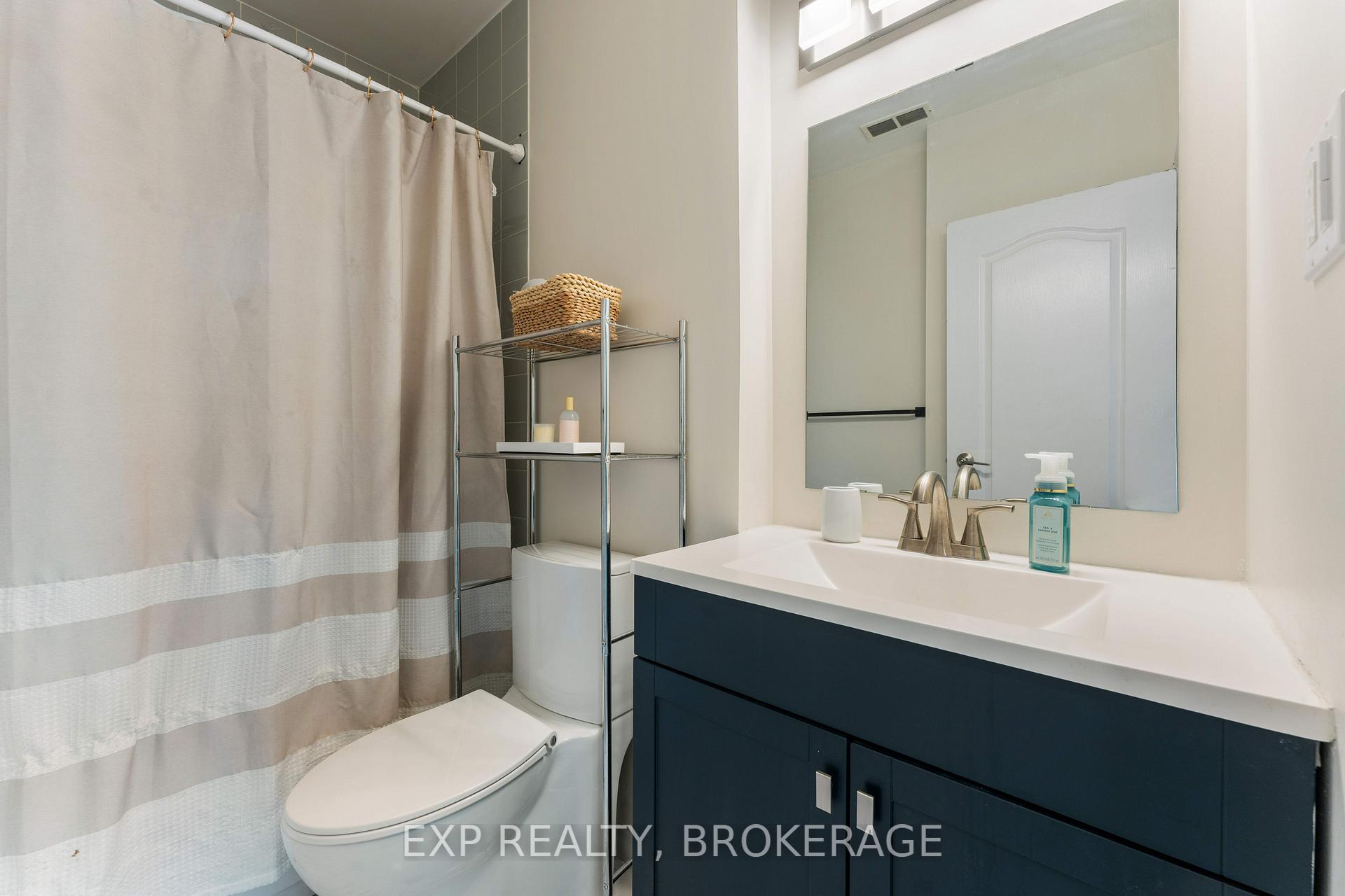 Photo 13 of Unit 401, 649 Davis Drive, Kingston, East Gardiners Rd — HOMEH