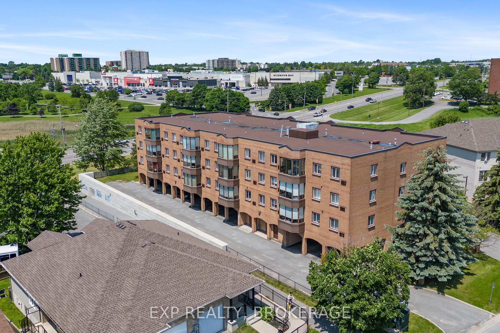 Photo 38 of Unit 401, 649 Davis Drive, Kingston, East Gardiners Rd — HOMEH