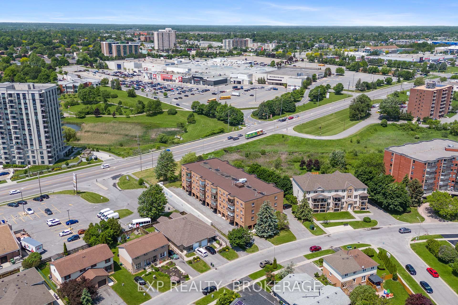 Photo 33 of Unit 401, 649 Davis Drive, Kingston, East Gardiners Rd — HOMEH