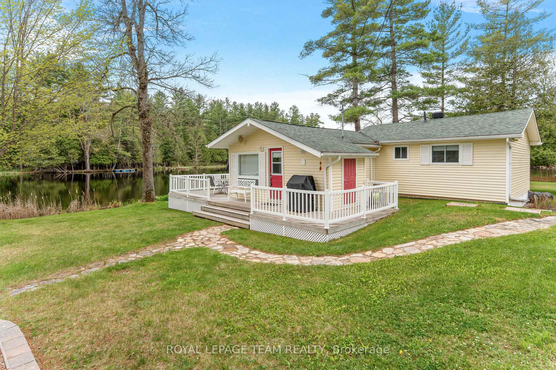 Photo 1 of 3957 Elphin-Maberly Road, Frontenac, Frontenac North — HOMEH