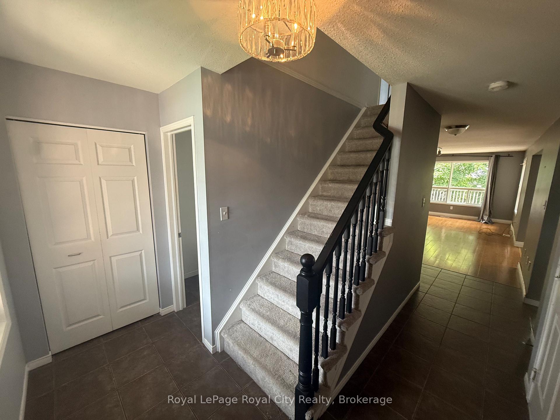 Photo 4 of Unit UPPER, 115 Cedarvale Avenue, Guelph, Grange Road — HOMEH