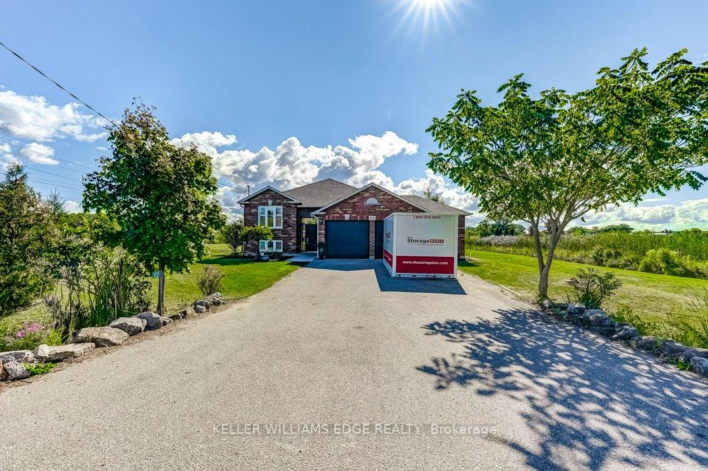 Photo 2 of 3015 South Grimsby 18 Road, Grimsby, Grimsby Escarpment — HOMEH