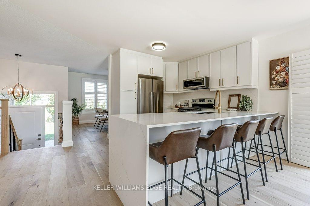 Photo 12 of 3015 South Grimsby 18 Road, Grimsby, Grimsby Escarpment — HOMEH