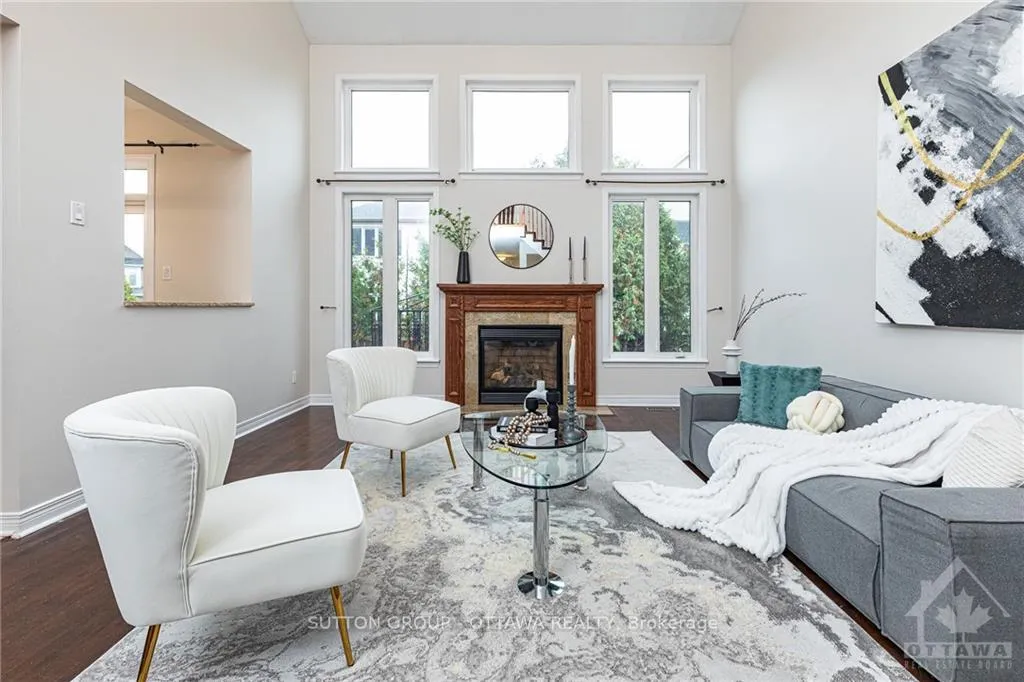 Photo 6 of 4020 Canyon Walk Drive, Ottawa, Riverside South/Gloucester Glen — HOMEH