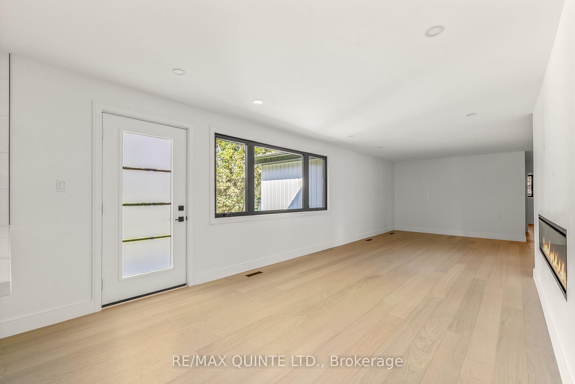 Photo 12 of 71 Maitland Drive, Belleville, Thurlow Ward — HOMEH