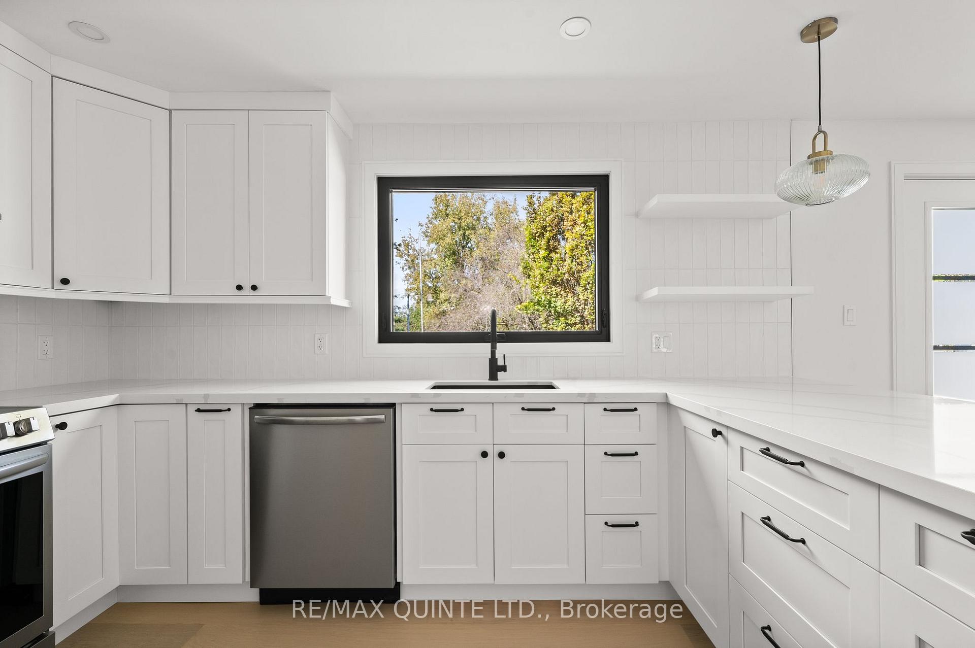 Photo 22 of 71 Maitland Drive, Belleville, Thurlow Ward — HOMEH