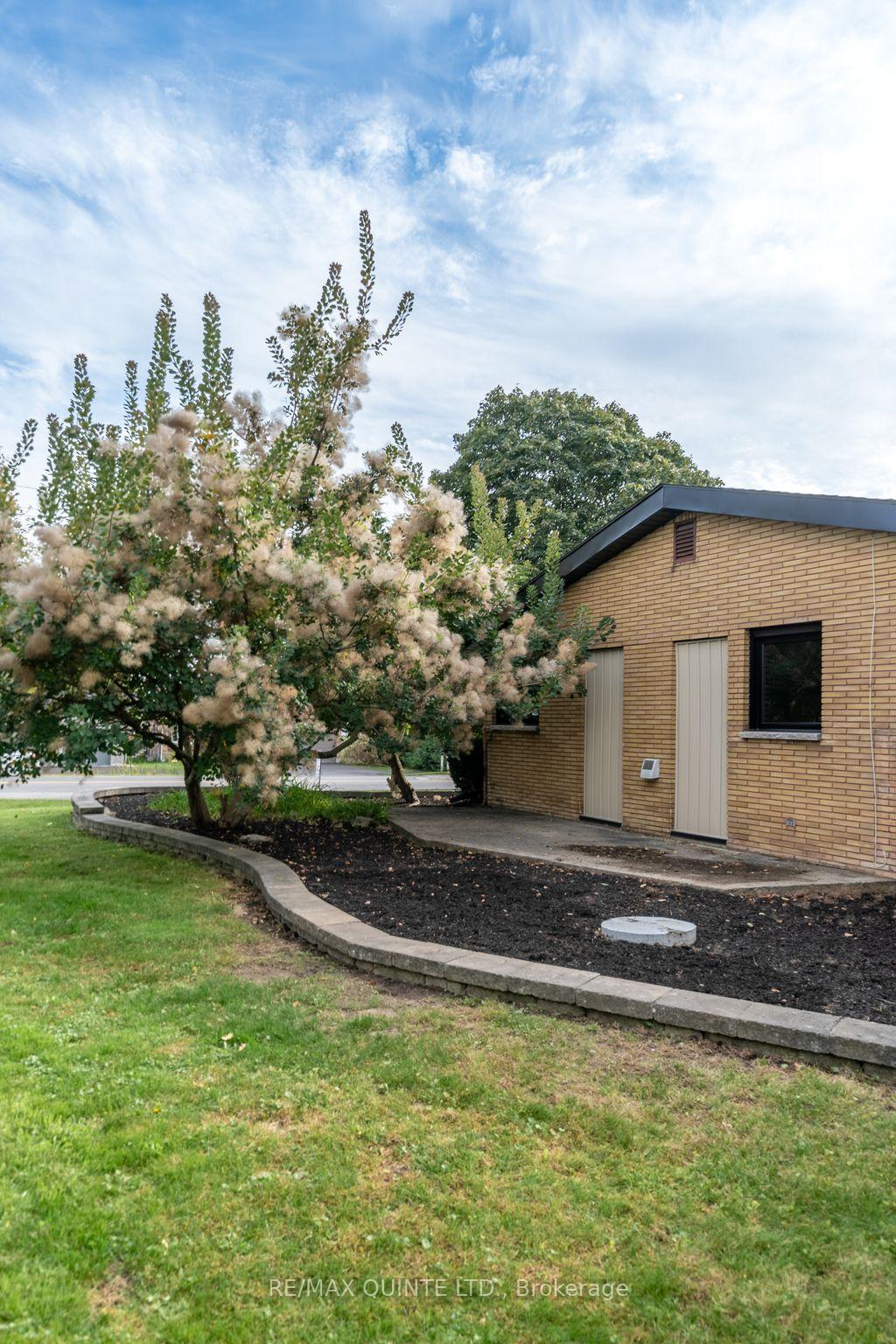 Photo 37 of 71 Maitland Drive, Belleville, Thurlow Ward — HOMEH