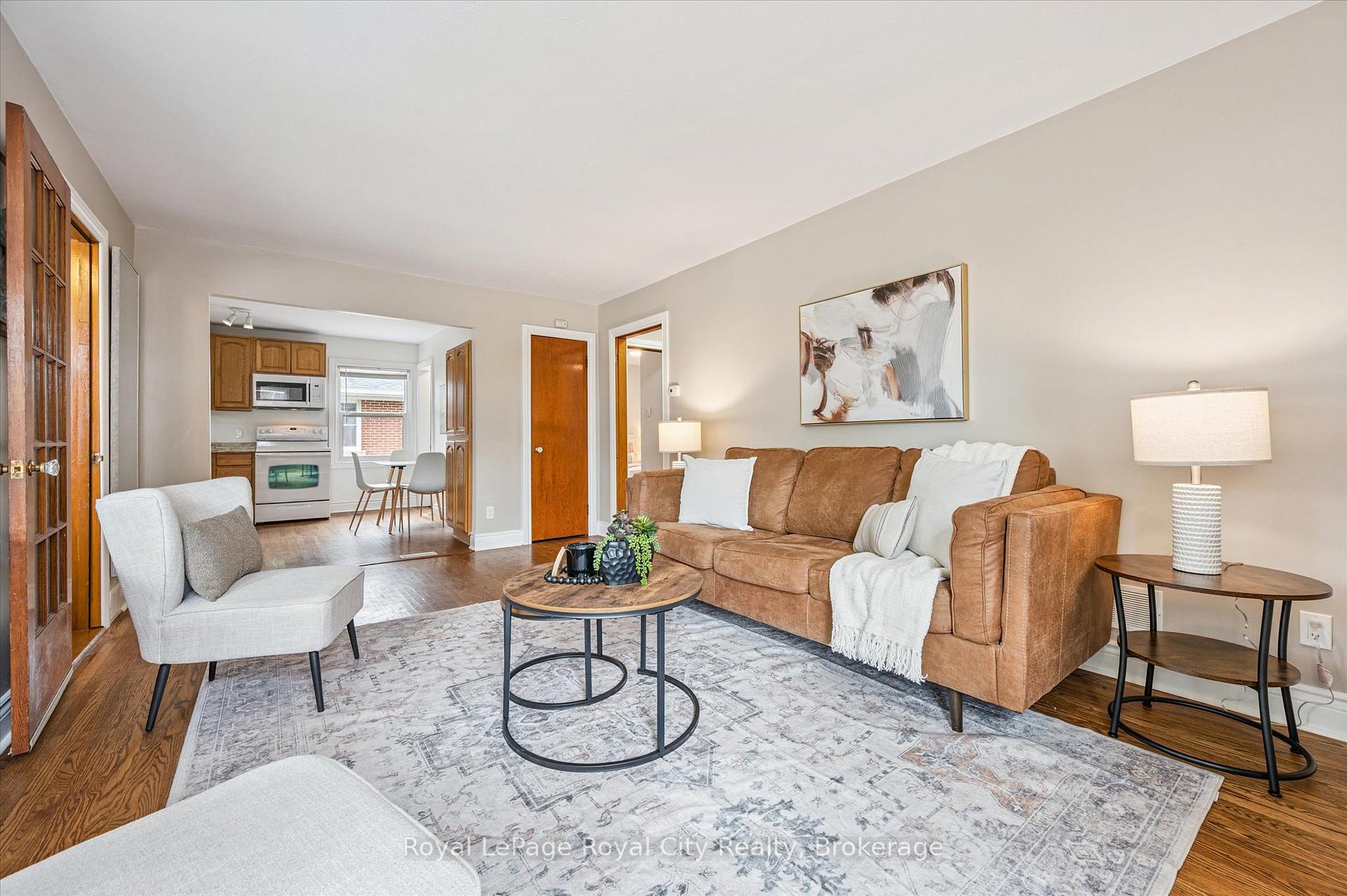 Photo 14 of 28 Summit Crescent, Guelph, Exhibition Park — HOMEH