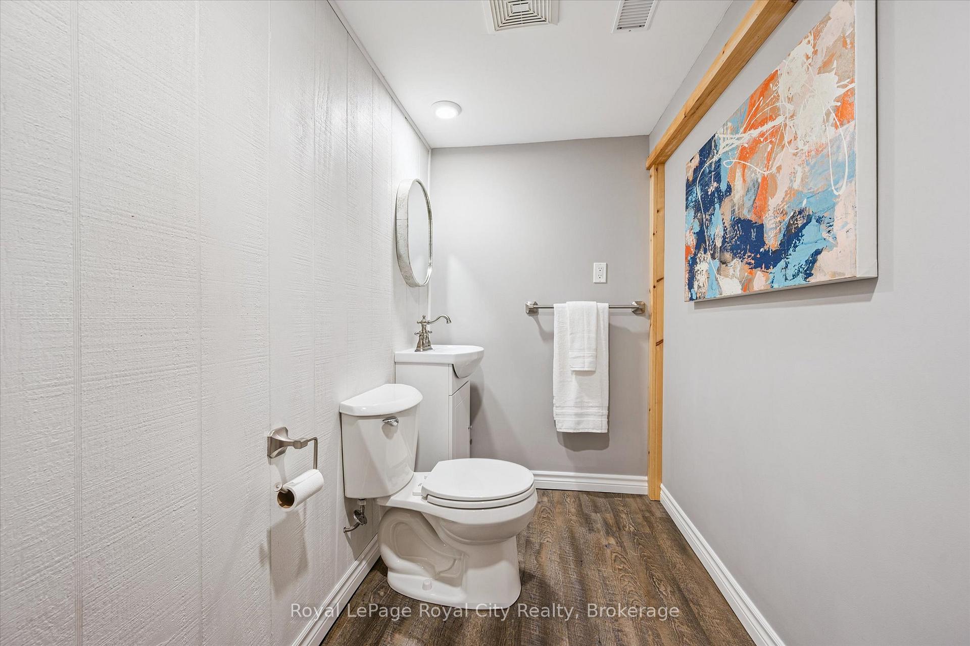 Photo 33 of 28 Summit Crescent, Guelph, Exhibition Park — HOMEH
