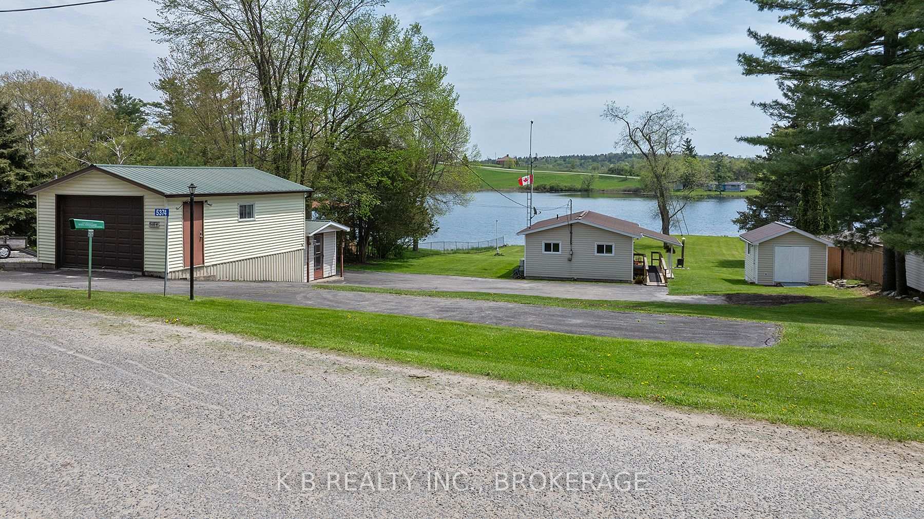Photo 3 of 5374 Rideau Road, Frontenac, Frontenac South — HOMEH