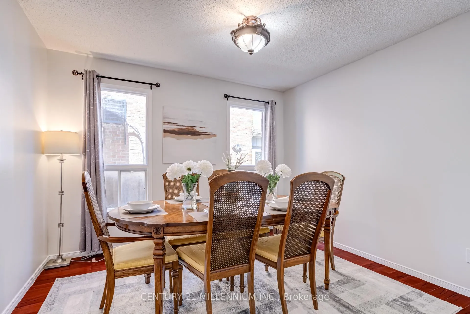 Photo 7 of 56 Nuttall Street, Brampton, Westgate — HOMEH