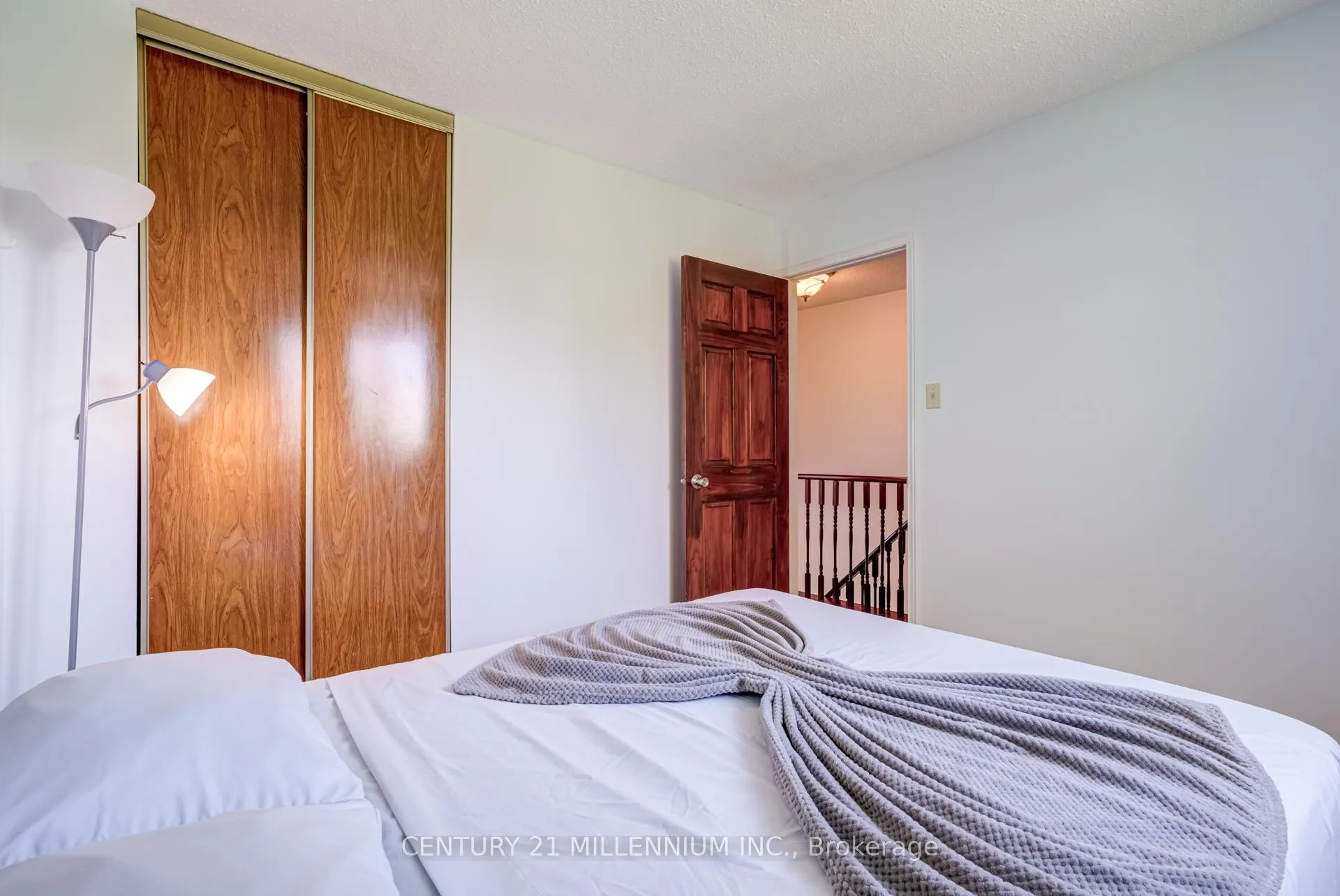 Photo 22 of 56 Nuttall Street, Brampton, Westgate — HOMEH