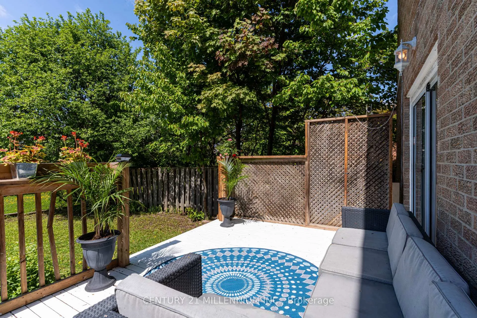 Photo 40 of 56 Nuttall Street, Brampton, Westgate — HOMEH