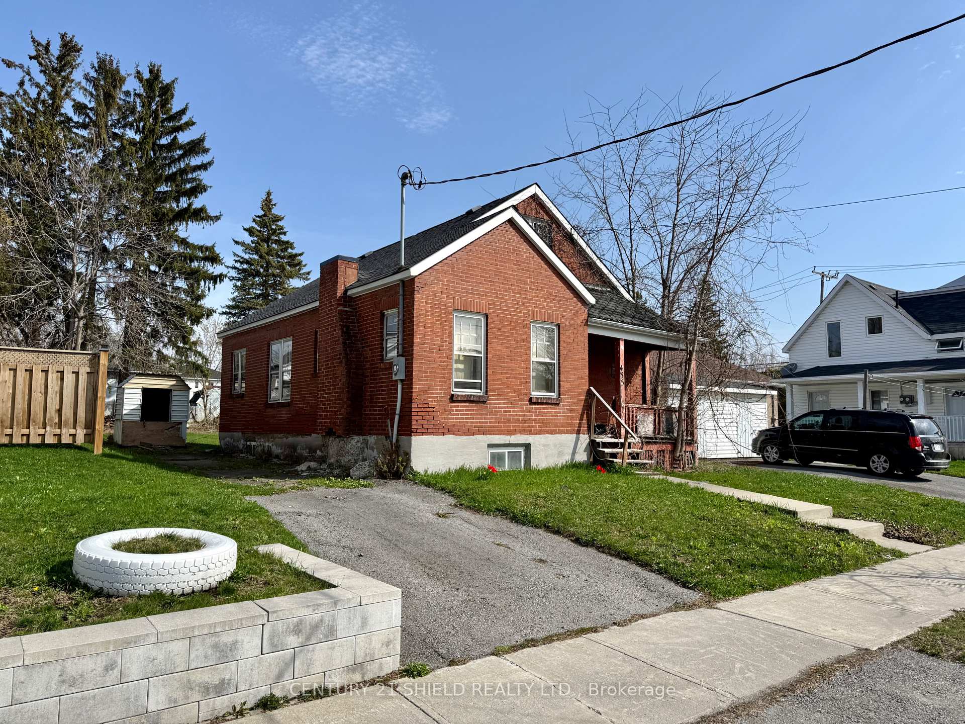 Photo 1 of 435 5th Street E, Cornwall — HOMEH