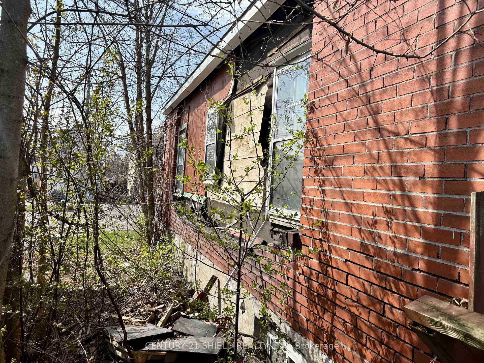 Photo 12 of 435 5th Street E, Cornwall — HOMEH