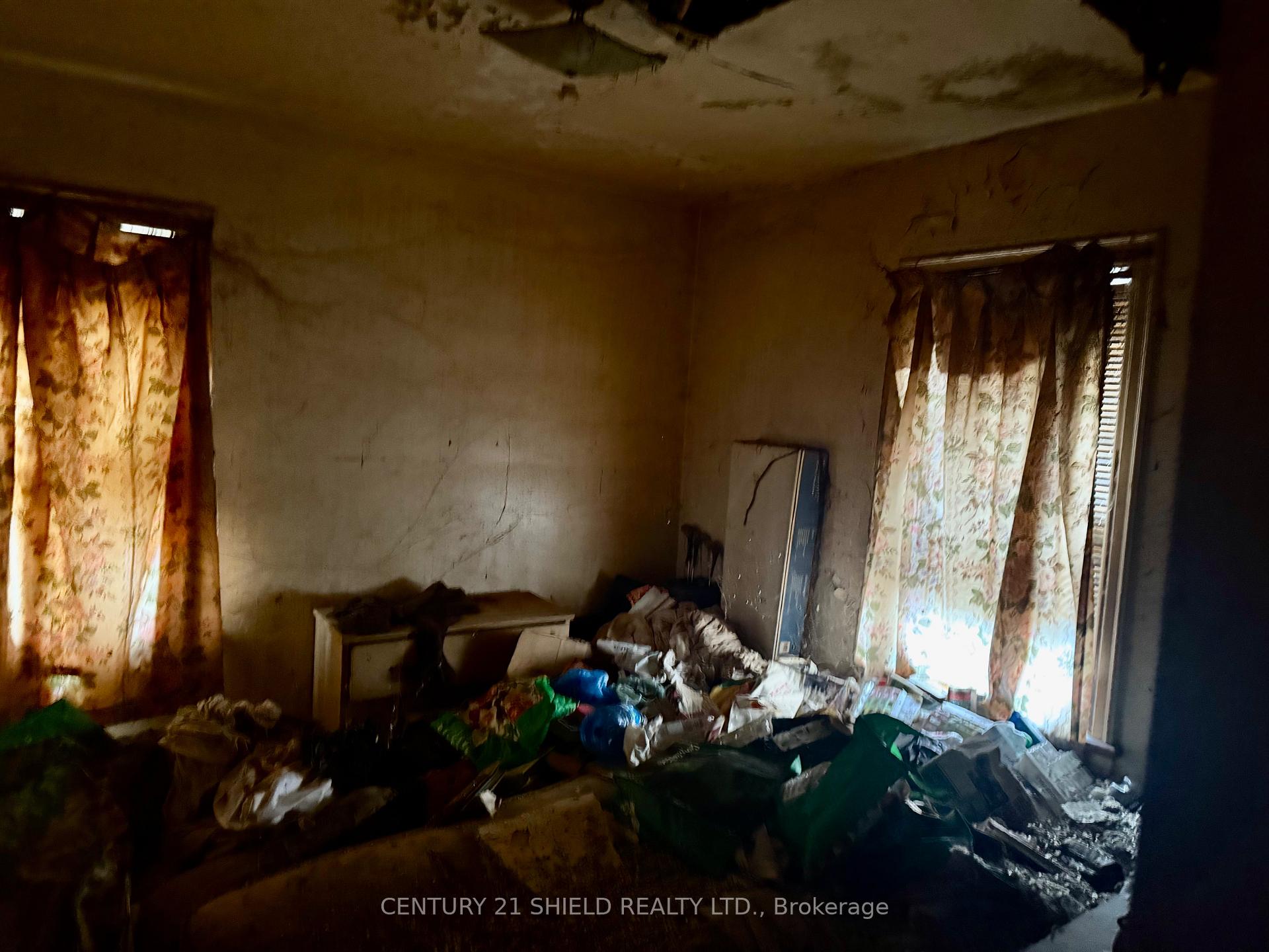 Photo 17 of 435 5th Street E, Cornwall — HOMEH