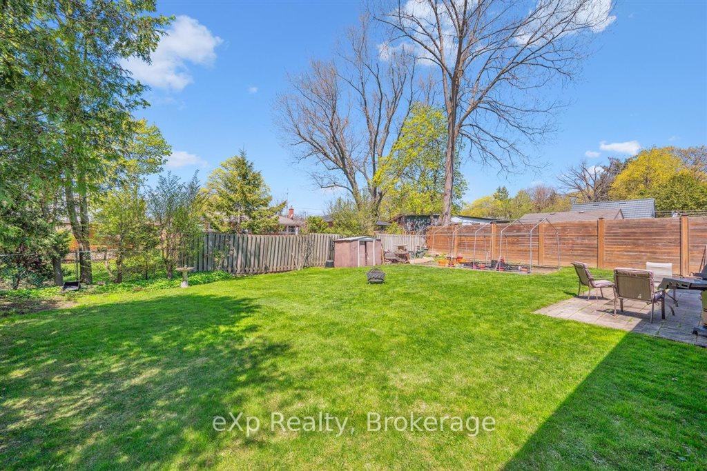 Photo 30 of 12 Lincoln Crescent, Guelph, St. George's — HOMEH