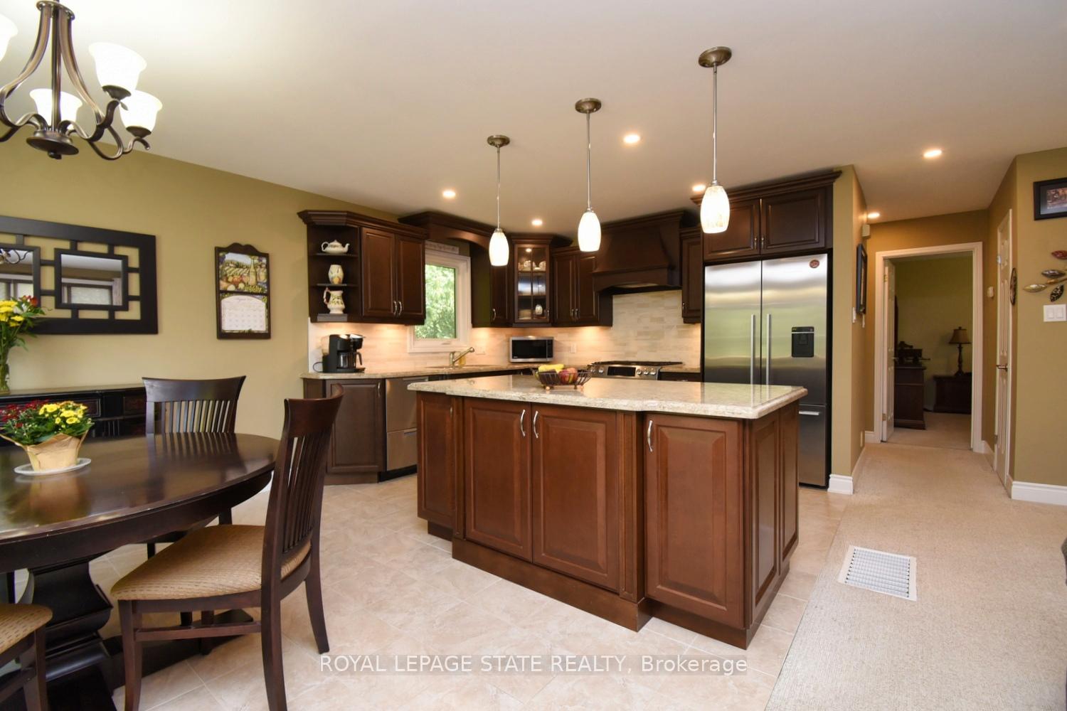 Photo 16 of 5 7th Street, Grimsby, Grimsby Beach — HOMEH