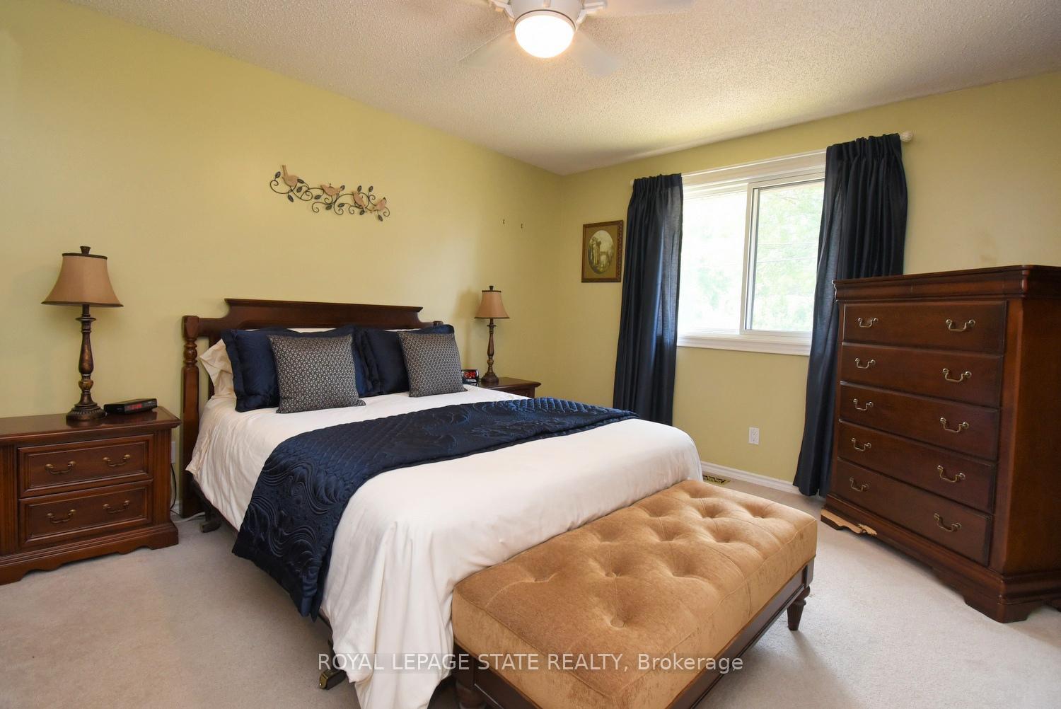 Photo 21 of 5 7th Street, Grimsby, Grimsby Beach — HOMEH