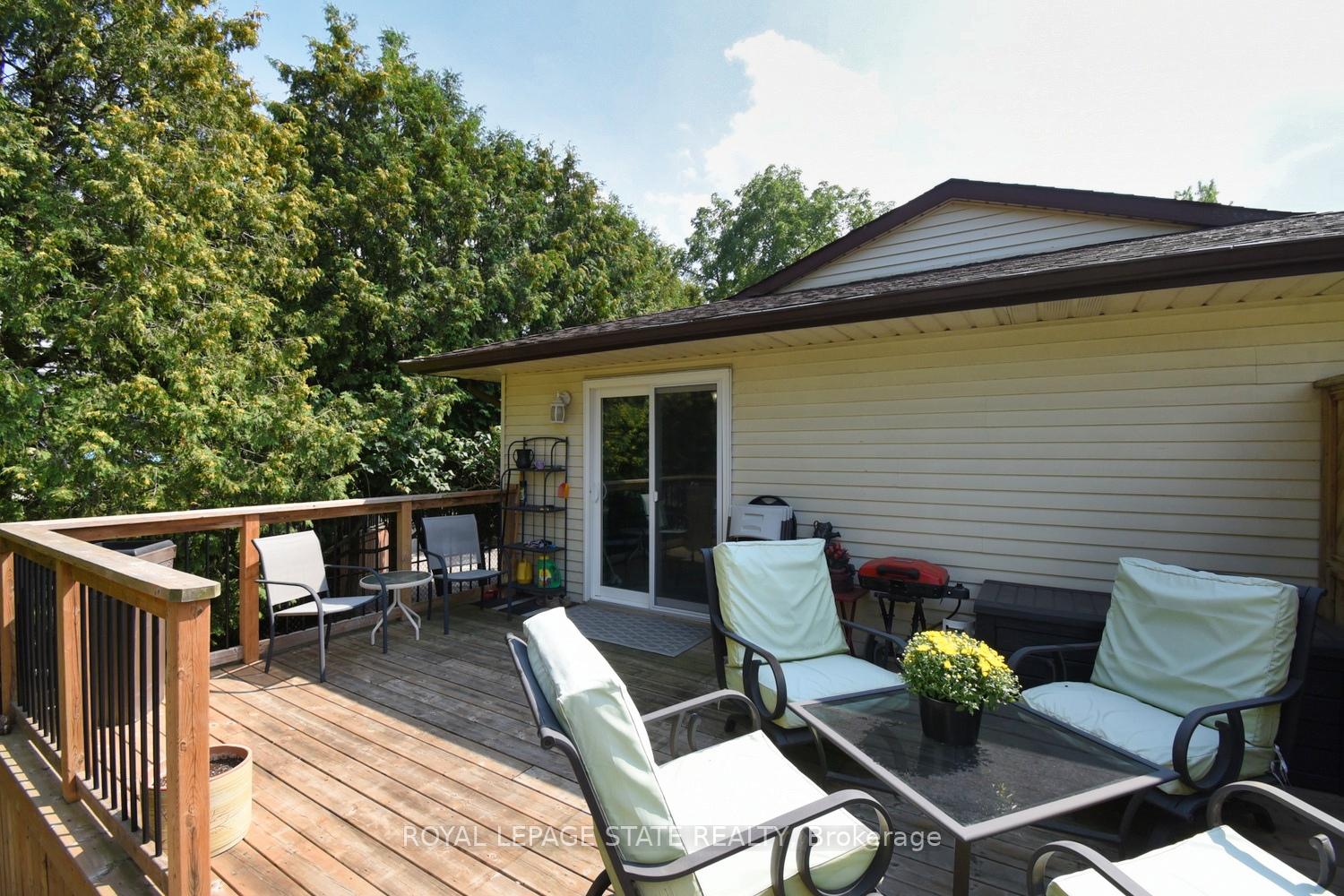 Photo 37 of 5 7th Street, Grimsby, Grimsby Beach — HOMEH
