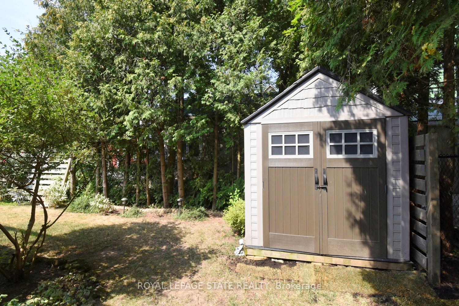 Photo 44 of 5 7th Street, Grimsby, Grimsby Beach — HOMEH