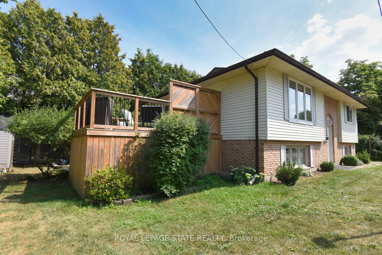 Photo 47 of 5 7th Street, Grimsby, Grimsby Beach — HOMEH