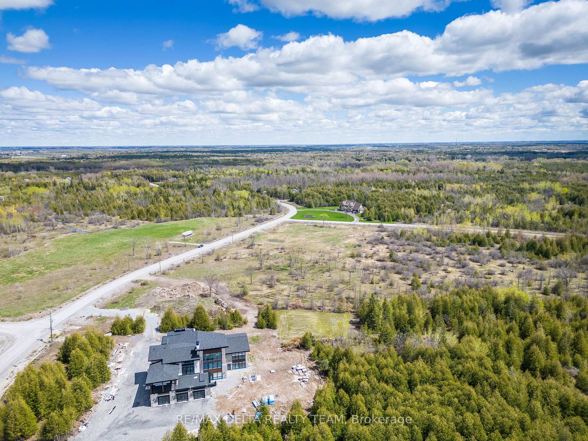 Photo 7 of 7890 Iveson Drive, Ottawa, Osgoode Twp North of Reg Rd 6 — HOMEH