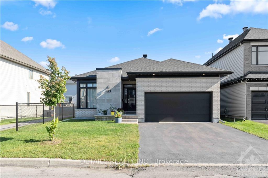 Photo 1 of 219 Pingwi Place, Ottawa, Blossom Park/Kemp Park/Findlay Creek — HOMEH