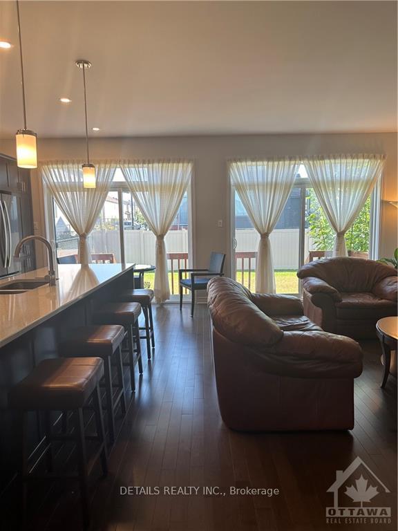 Photo 8 of 219 Pingwi Place, Ottawa, Blossom Park/Kemp Park/Findlay Creek — HOMEH