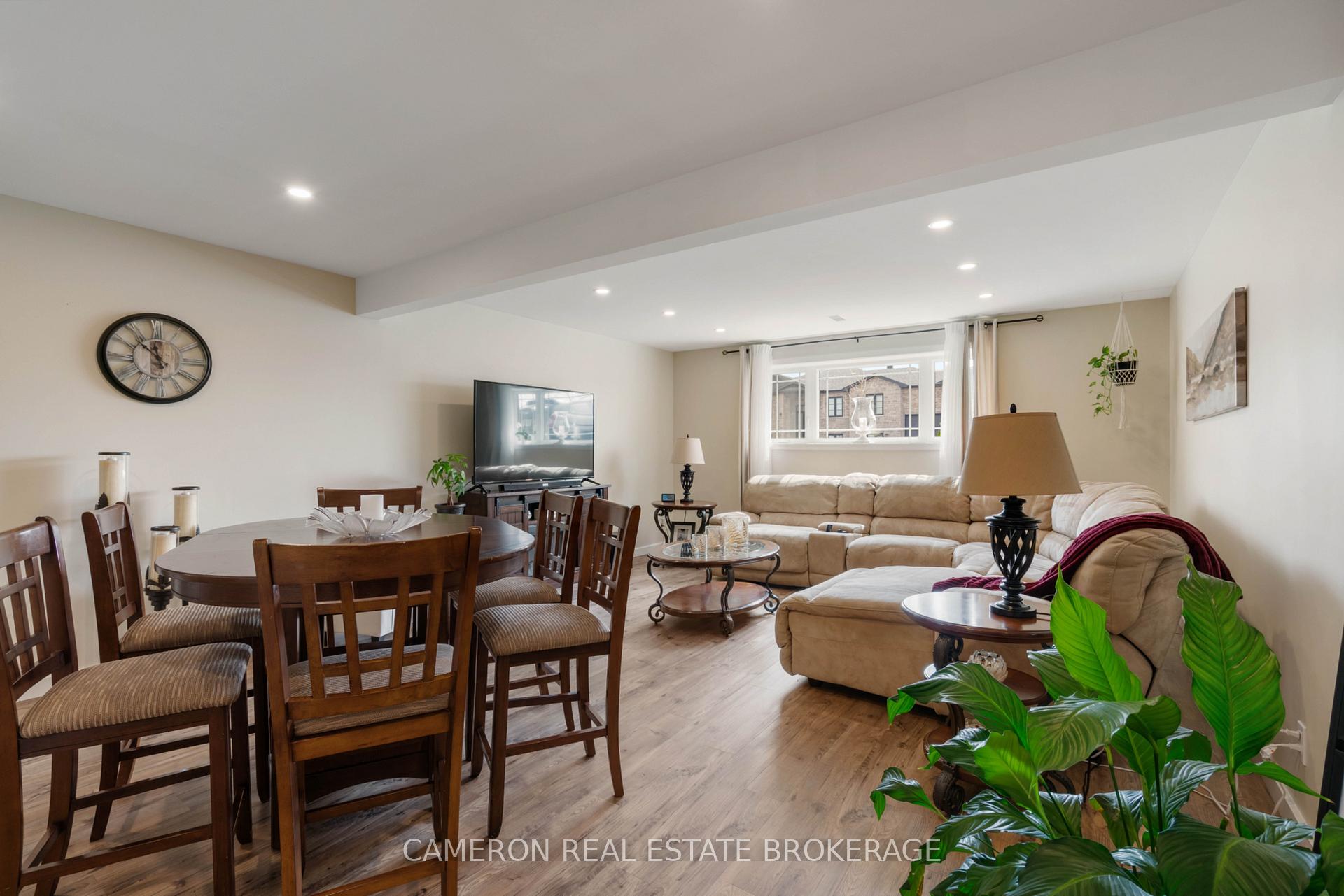 Photo 11 of 131 Bellwood Drive, Cornwall — HOMEH