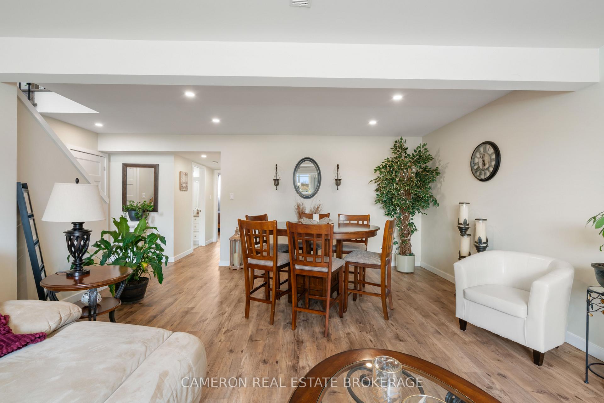 Photo 12 of 131 Bellwood Drive, Cornwall — HOMEH