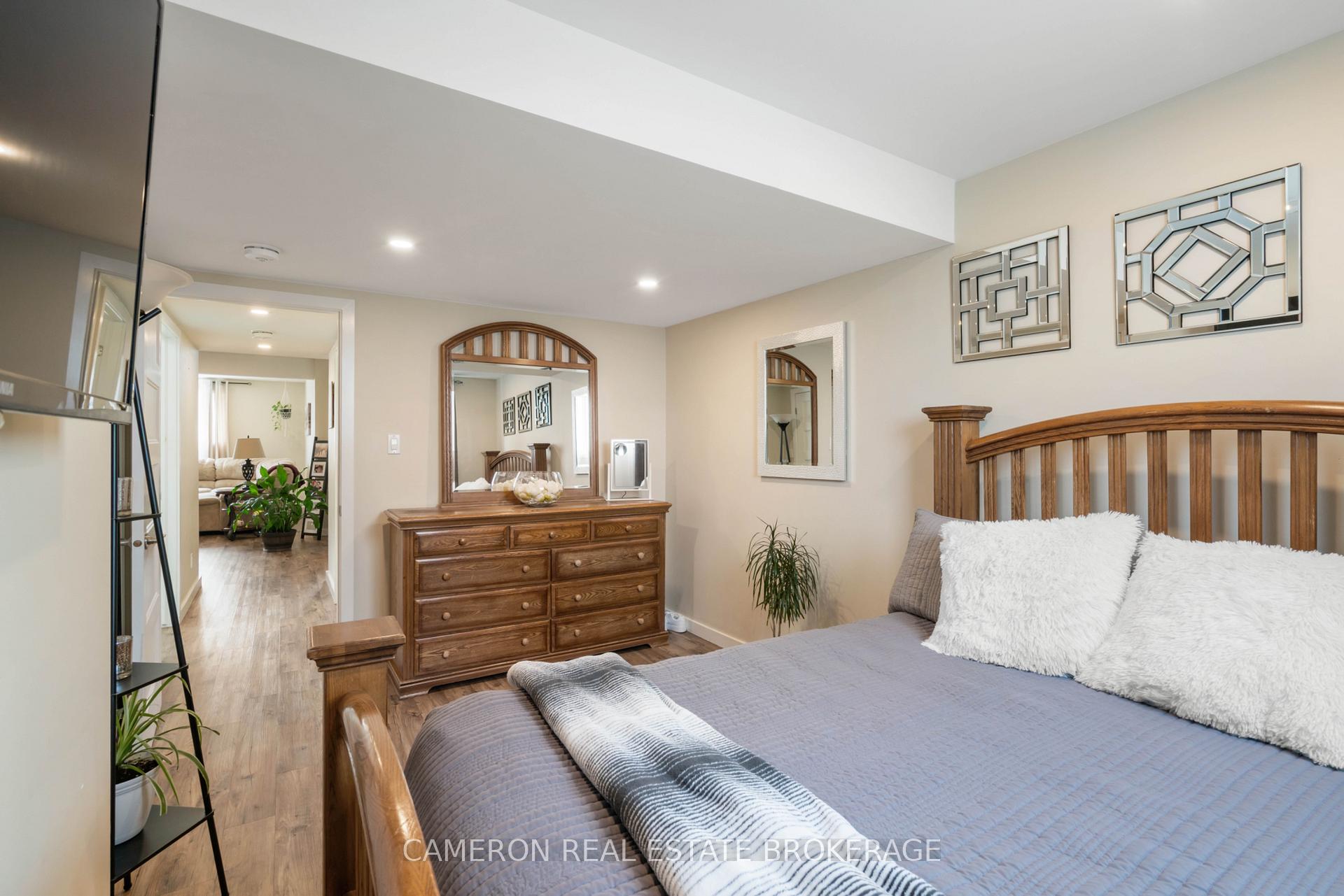 Photo 13 of 131 Bellwood Drive, Cornwall — HOMEH