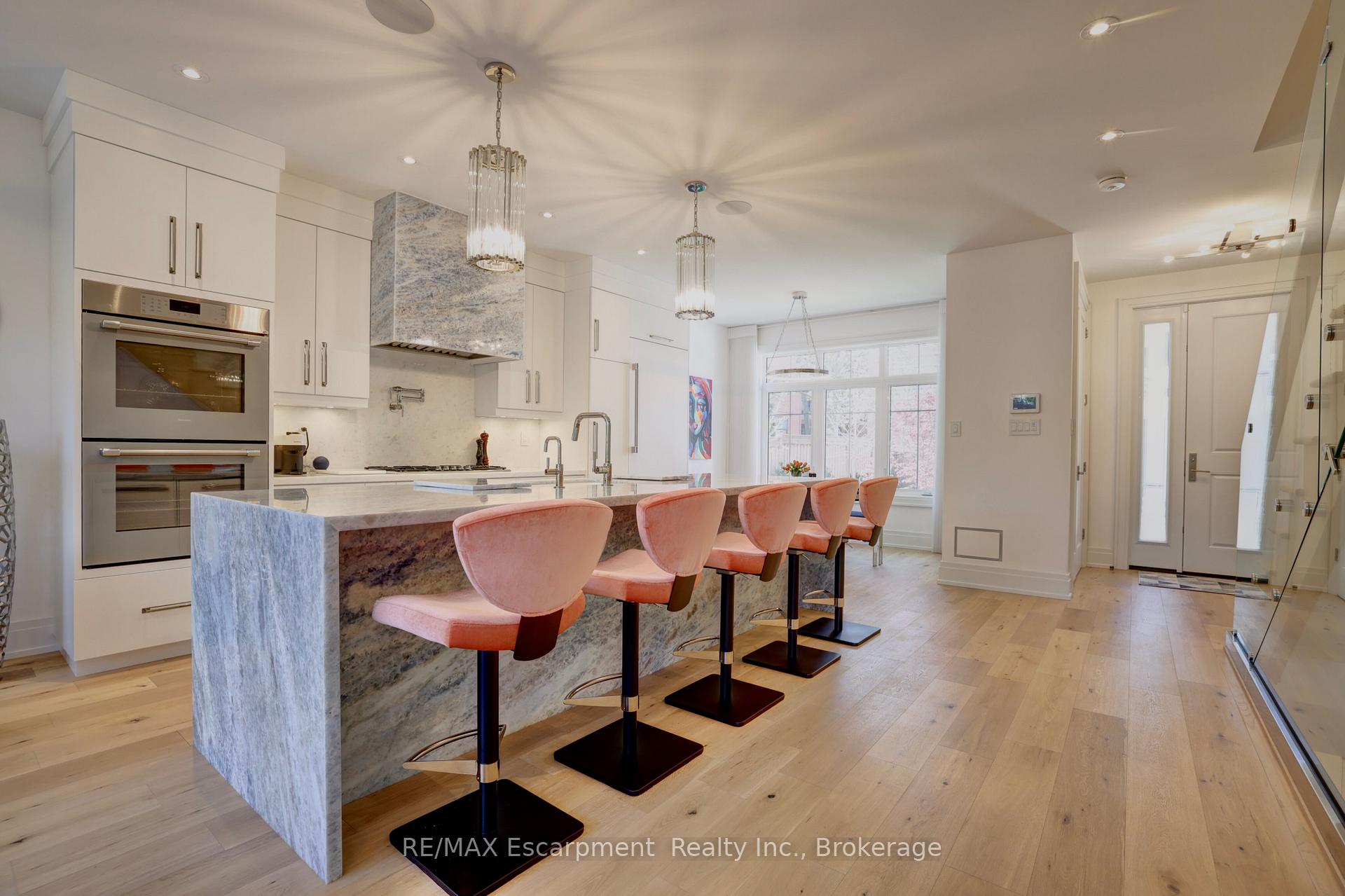 Photo 9 of Unit 4, 2134 New Street, Burlington, Brant — HOMEH