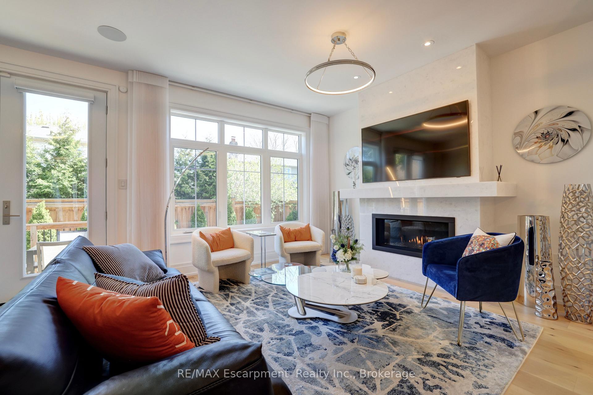 Photo 11 of Unit 4, 2134 New Street, Burlington, Brant — HOMEH