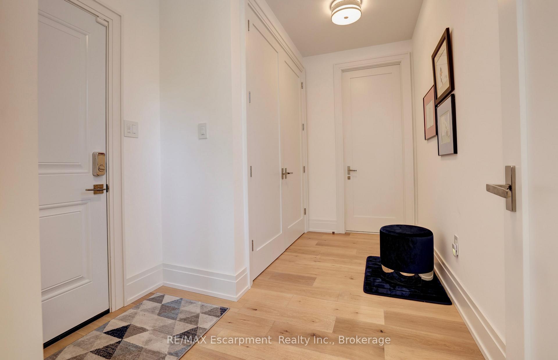 Photo 20 of Unit 4, 2134 New Street, Burlington, Brant — HOMEH