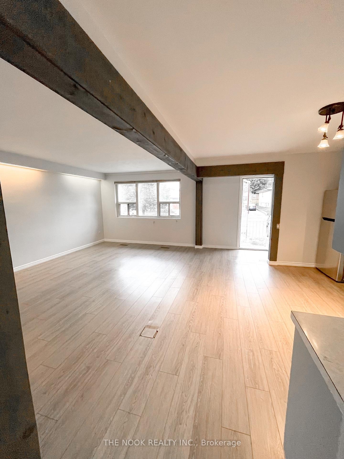 Photo 11 of 372 Wolfe Street, Oshawa, Lakeview — HOMEH