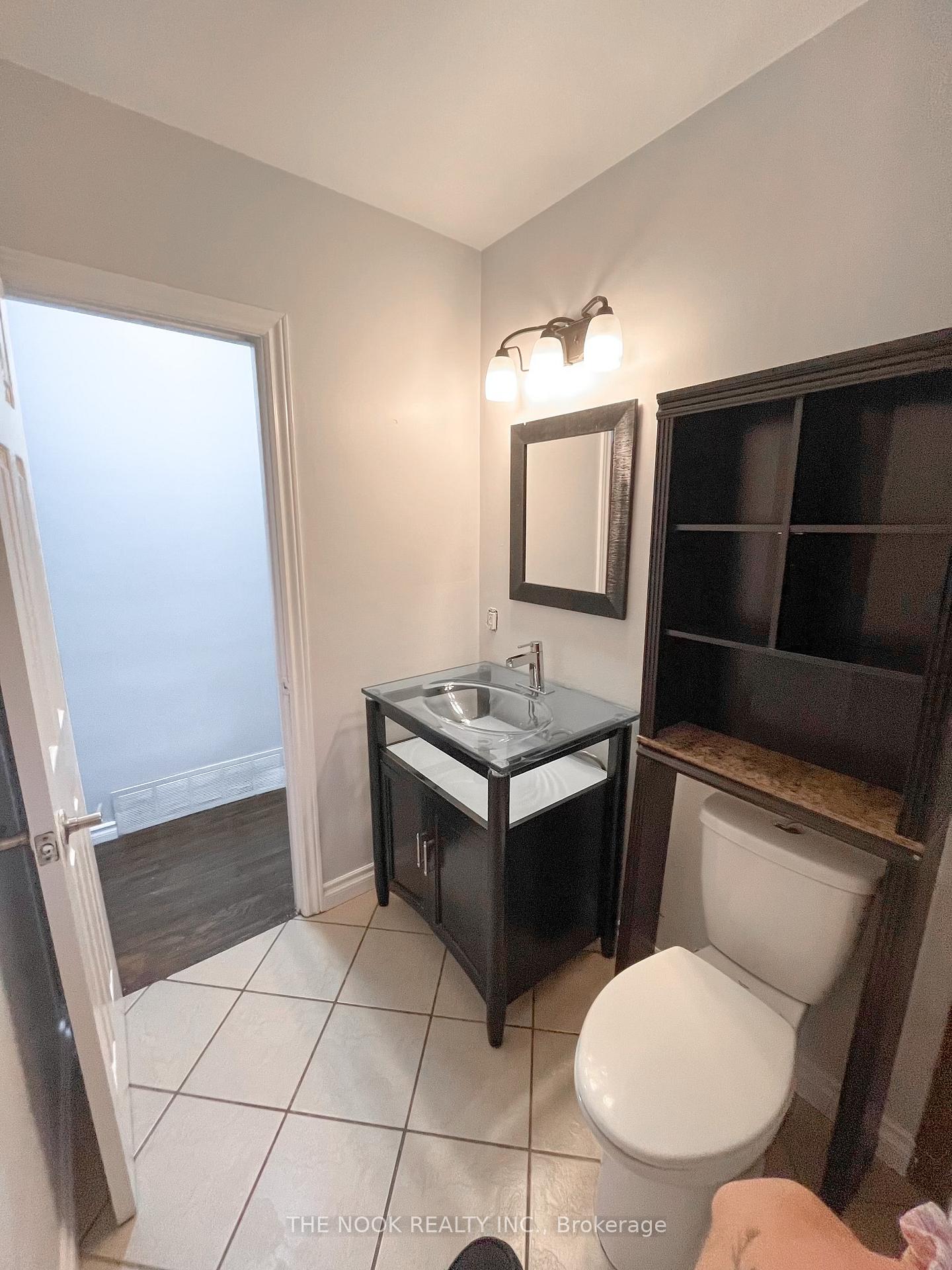 Photo 7 of 372 Wolfe Street, Oshawa, Lakeview — HOMEH